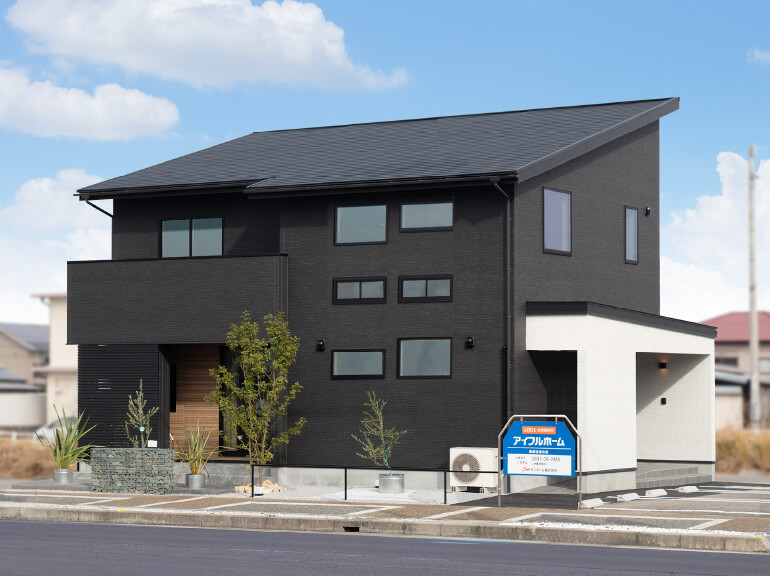 新居浜展示場外観