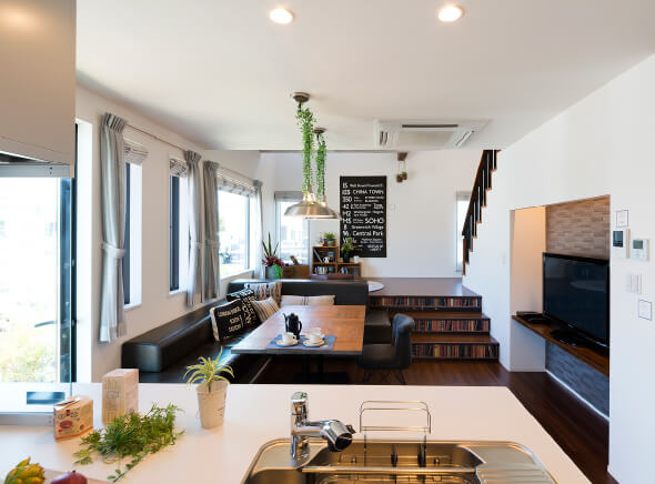 ダイニングスペース